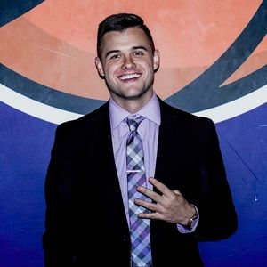 Meet your Posher, Cody